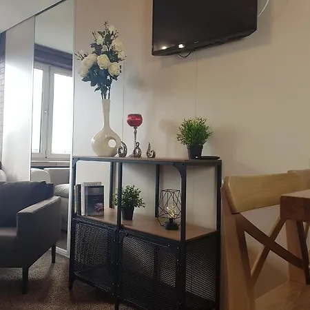 Alma Rondo Onz Apartmán Varšava
